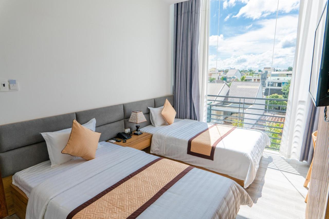 Khang Hy Hotel Buon Ma Thuot Bagian luar foto